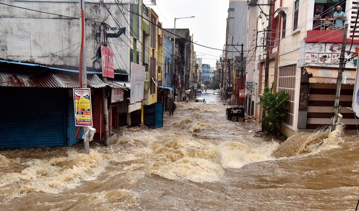 Weather: Heavy Rains In Telangana